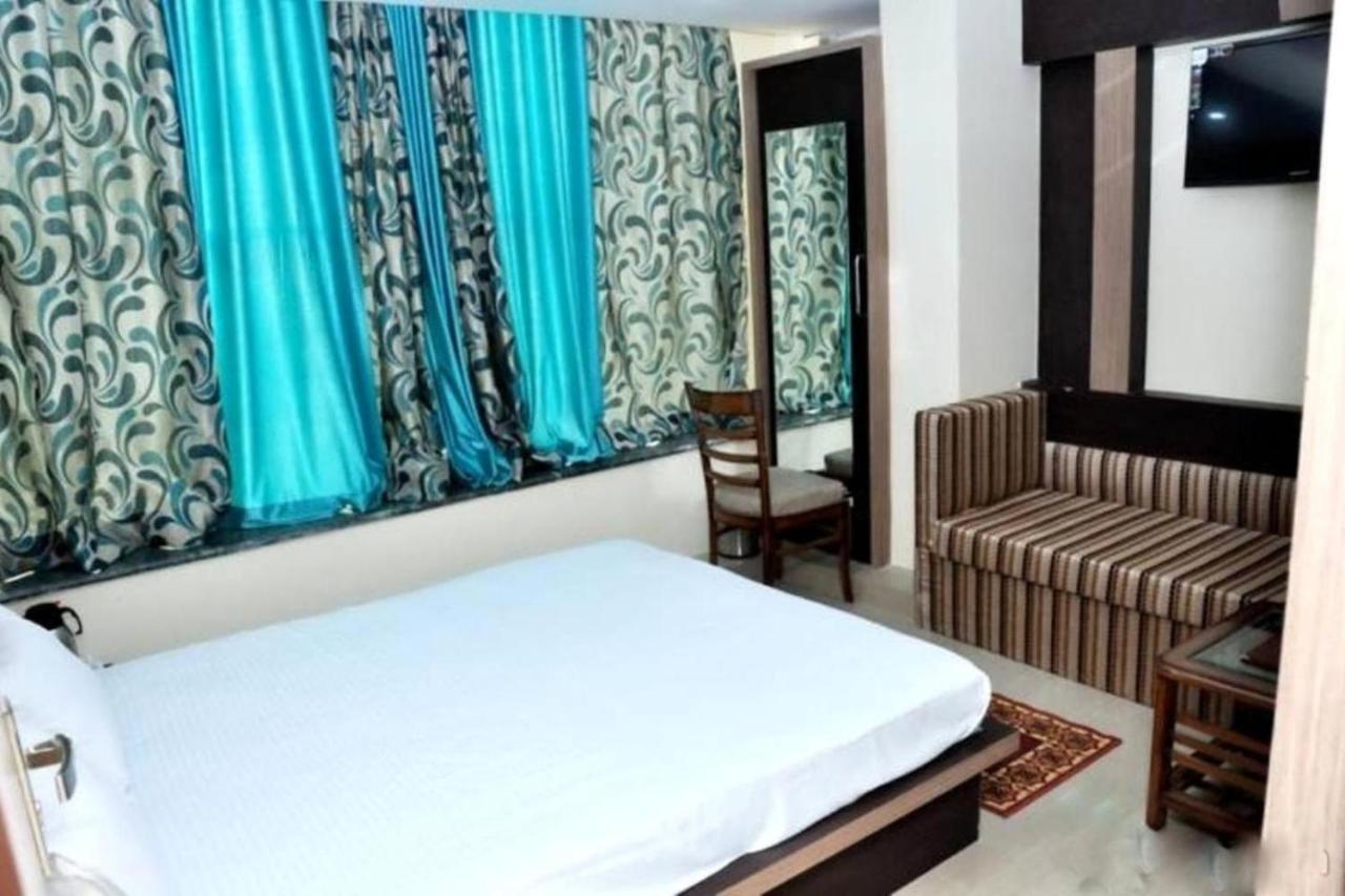 Hotel Radiance Gwalior Exterior foto